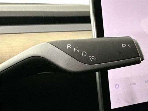 Used 2023 Tesla Model Y Long Range image 20