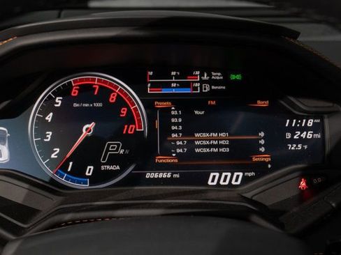 Used 2019 Lamborghini Huracan LP 580-2 image 13