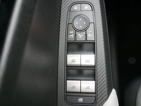 New 2025 Mitsubishi Outlander AWD image 28