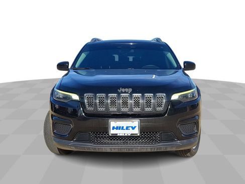 Used 2020 Jeep Cherokee Latitude image 3