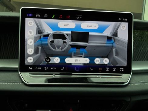 Used 2026 Volkswagen Tiguan SE FWD image 27