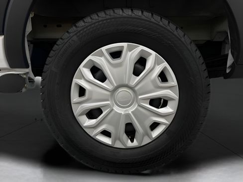 Used 2025 Ford Transit 250 Low Roof w/ Exterior Upgrade Package RWD image 33