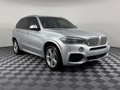 Used 2015 BMW X5 xDrive50i AWD/4WD image 1