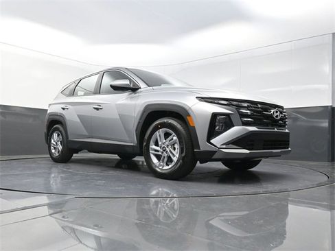 New 2026 Hyundai Tucson SE image 29