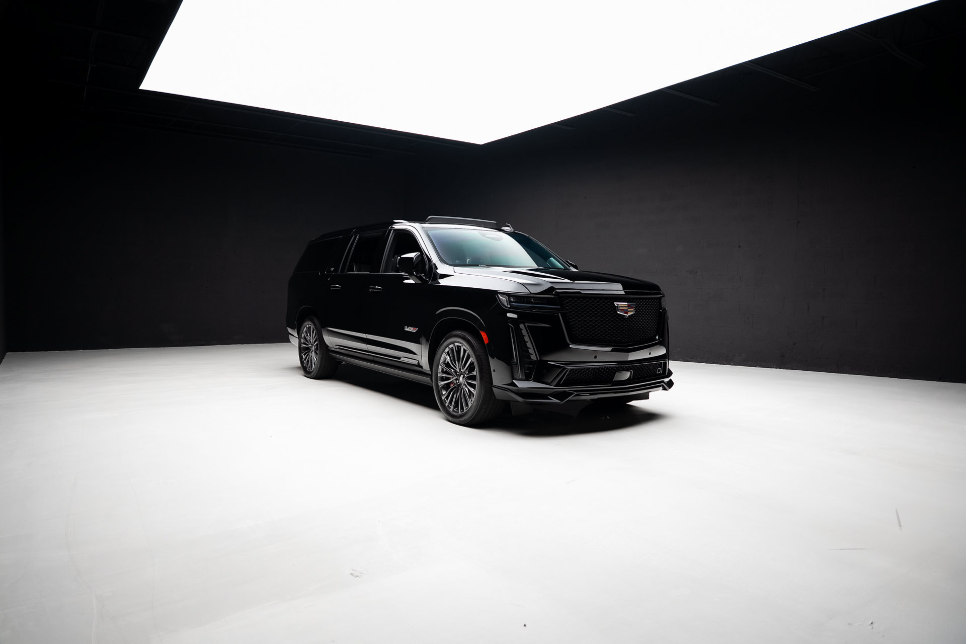Used 2023 Cadillac Escalade ESV V AWD/4WD image 92