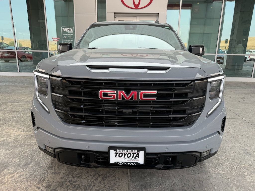 Used 2024 GMC Sierra 1500 Elevation w/ Elevation Premium Package AWD/4WD image 3