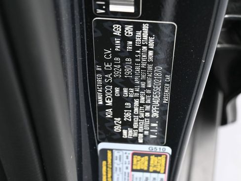 Used 2025 Kia K4 EX FWD image 17
