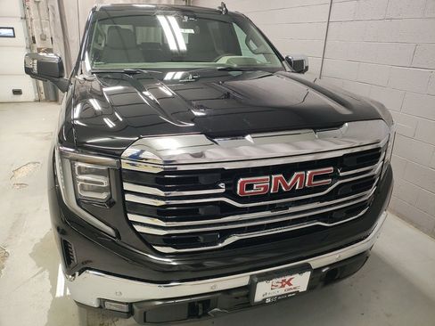 New 2026 GMC Sierra 1500 SLT w/ SLT Premium Plus Package image 6