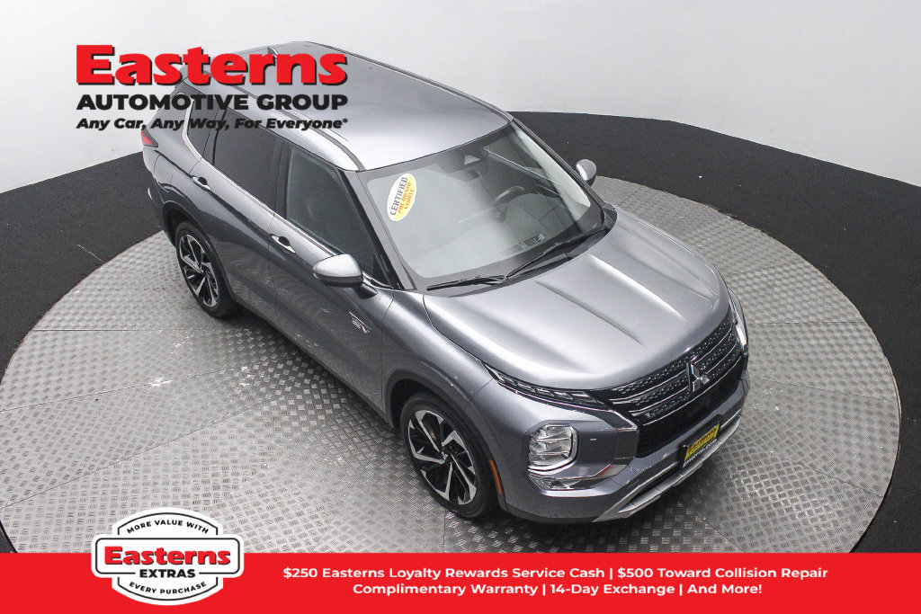 Used 2023 Mitsubishi Outlander SE AWD/4WD image 4