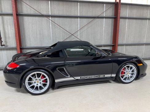 Used 2011 Porsche Boxster Spyder RWD image 32