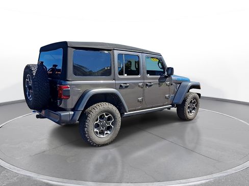 Used 2023 Jeep Wrangler Unlimited Rubicon 4xe w/ Cold Weather Group AWD/4WD image 8