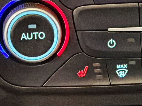 Used 2018 Ford Escape SE w/ SE Sport Appearance Package image 18