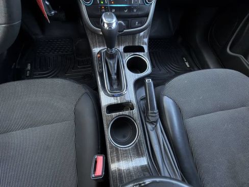 Used 2014 Chevrolet Malibu LT w/ Power Convenience Package FWD image 20