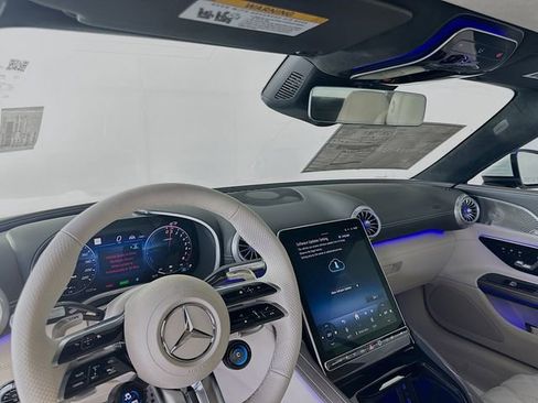 New 2026 Mercedes-Benz SL 63 AMG S e Performance 4MATIC image 9