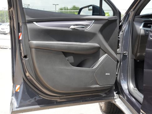 Used 2023 Cadillac XT5 Luxury FWD image 20