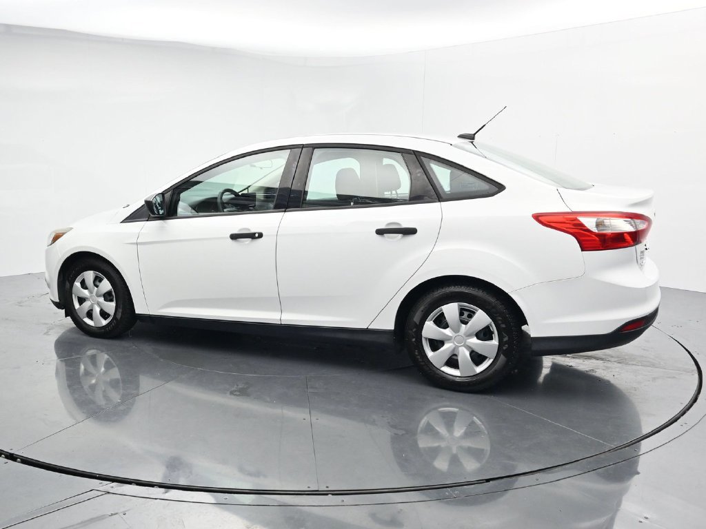 Used 2012 Ford Focus S FWD image 5