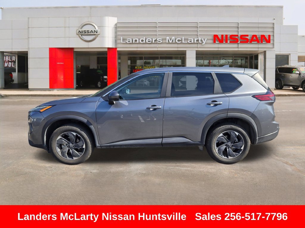 Used 2025 Nissan Rogue SV FWD image 8