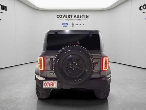 Used 2024 Ford Bronco Wildtrak image 4