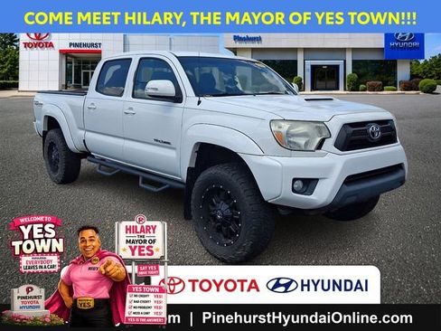 Used 2014 Toyota Tacoma 4x4 Double Cab w/ TRD Sport Package image 1