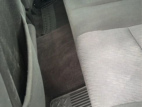 Used 2010 Chevrolet Silverado 1500 W/T image 33