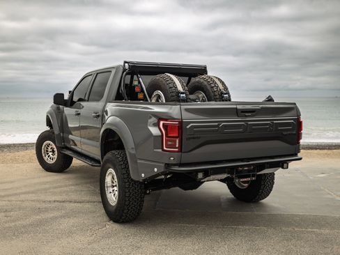 Used 2018 Ford F150 Raptor w/ Equipment Group 802A Luxury image 9