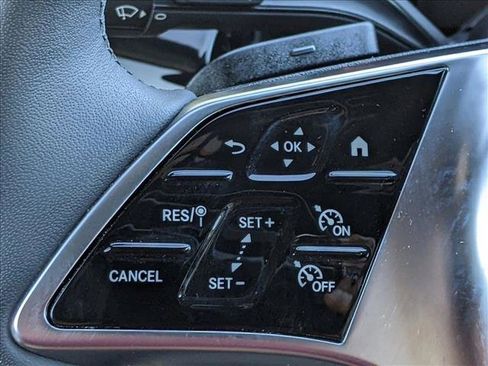 Certified 2025 Mercedes-Benz GLA 250 4MATIC image 16