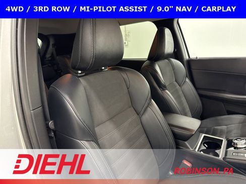 Used 2024 Mitsubishi Outlander SE image 15