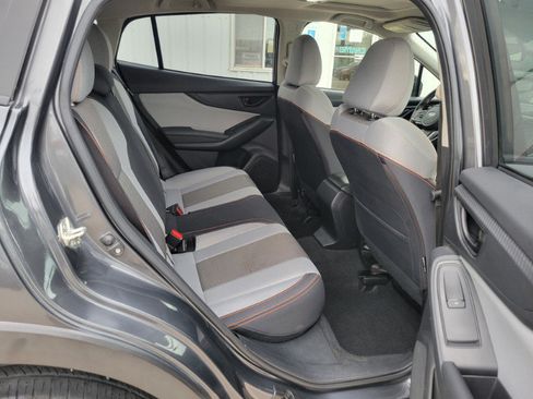 Used 2021 Subaru Crosstrek 2.0i Premium w/ Moonroof Package AWD/4WD image 21