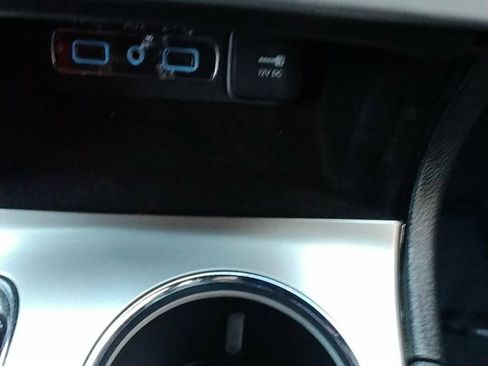 Used 2018 Jeep Grand Cherokee Limited image 28