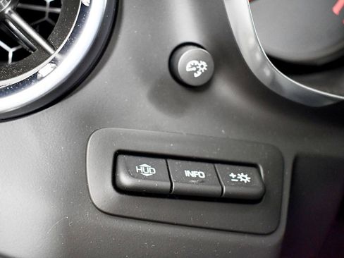 Used 2017 Chevrolet Camaro SS w/ LPO, Ground Effects Package image 21