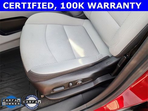 Certified 2022 GMC Terrain SLE w/ Driver Convenience Package image 18