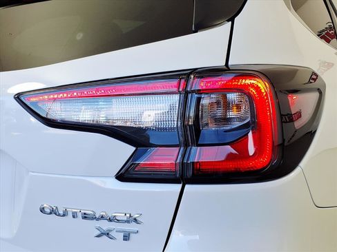 Used 2025 Subaru Outback Limited XT image 8