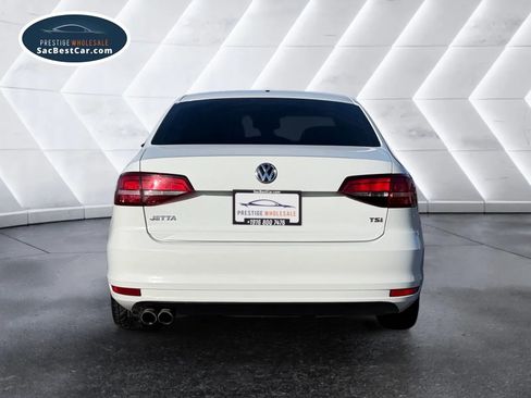 Used 2017 Volkswagen Jetta S image 4