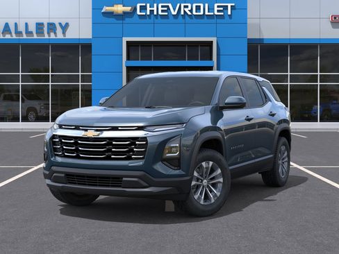 New 2026 Chevrolet Equinox LT FWD image 7