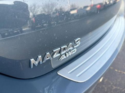 Used 2025 MAZDA MAZDA3 s image 31