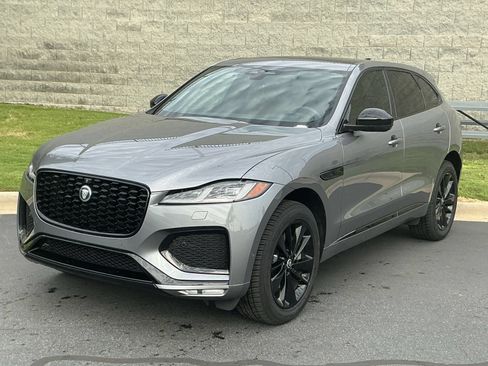 Used 2026 Jaguar F-PACE R-Dynamic S AWD/4WD image 2