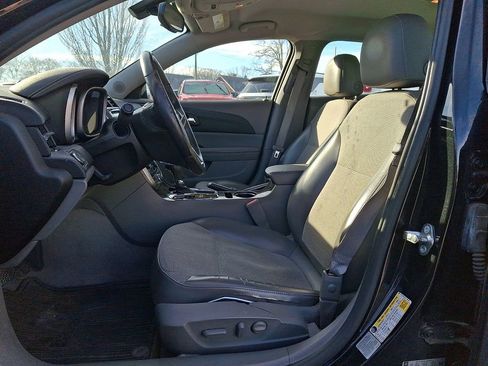Used 2015 Chevrolet Malibu LT image 11