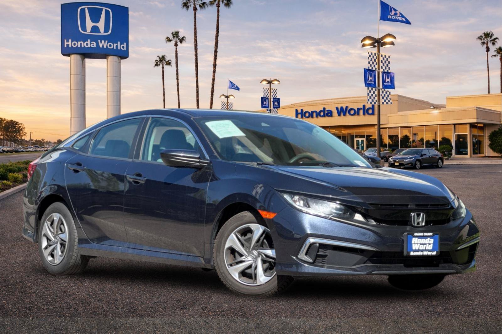 Used 2019 Honda Civic LX image 2