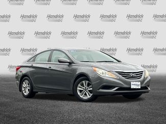 Used 2011 Hyundai Sonata GLS w/ Popular Equipment Pkg 2 FWD video 2