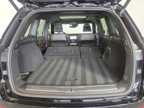 Used 2023 Jeep Grand Cherokee Summit AWD/4WD image 27