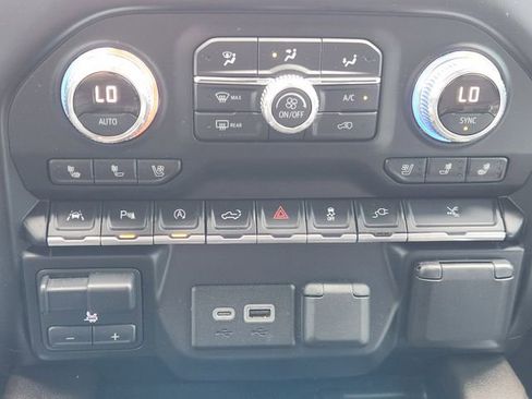 Used 2019 GMC Sierra 1500 Denali w/ Technology Package image 20