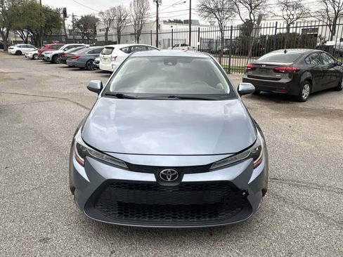 Used 2020 Toyota Corolla LE image 16