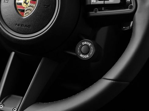 New 2025 Porsche Macan Turbo image 34