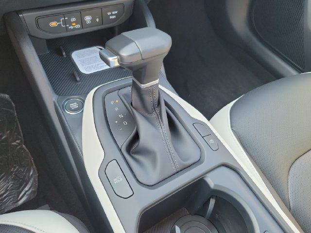 New 2026 Kia K4 GT-Line Turbo w/ GT-Line Sunroof Package FWD image 24