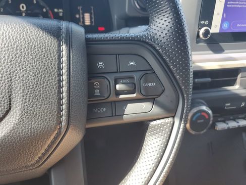 Certified 2026 Toyota Tacoma SR5 RWD image 20