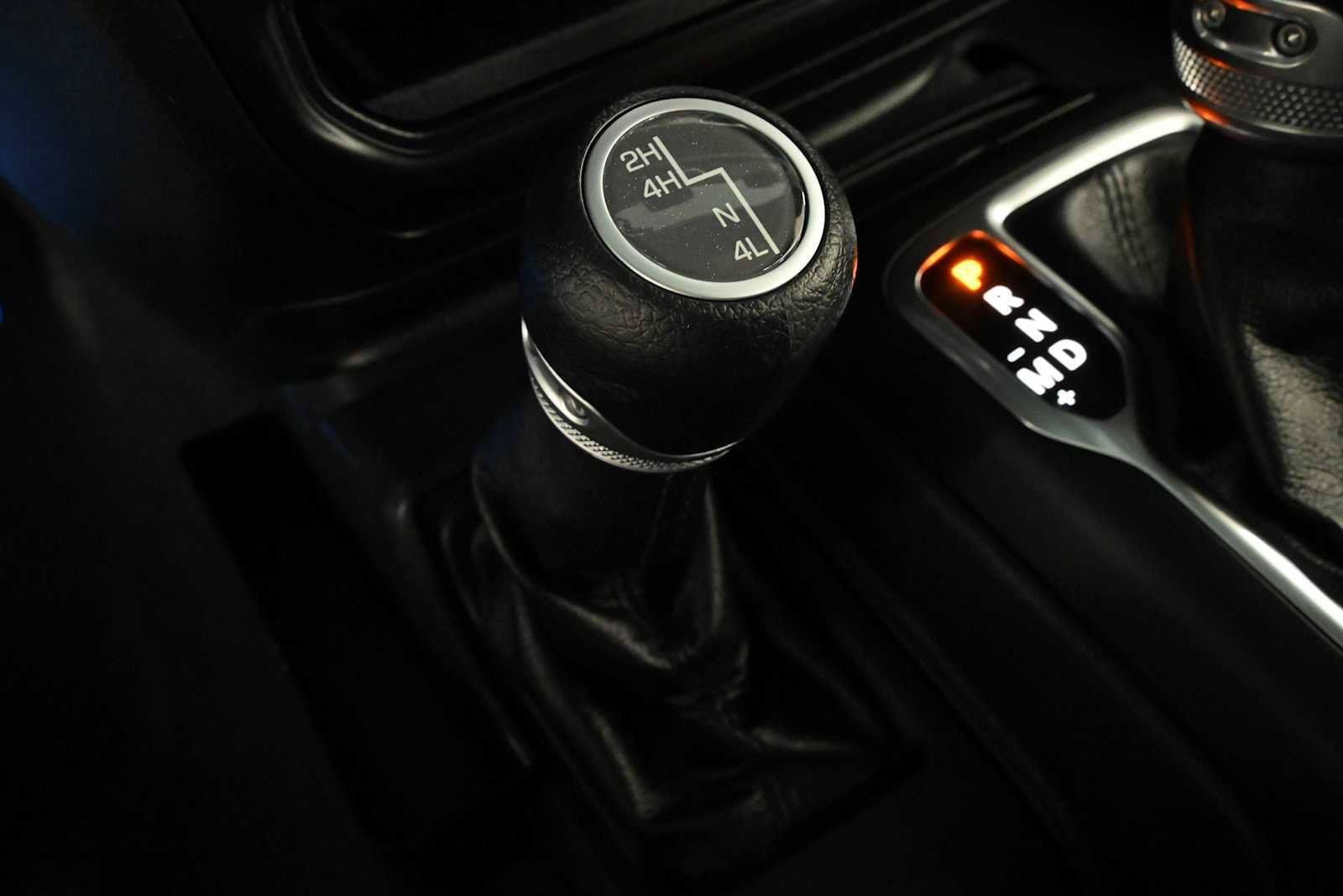 Used 2020 Jeep Wrangler Unlimited Sport AWD/4WD image 25