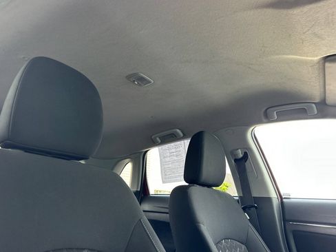 Used 2022 Mitsubishi Outlander Sport ES FWD image 17