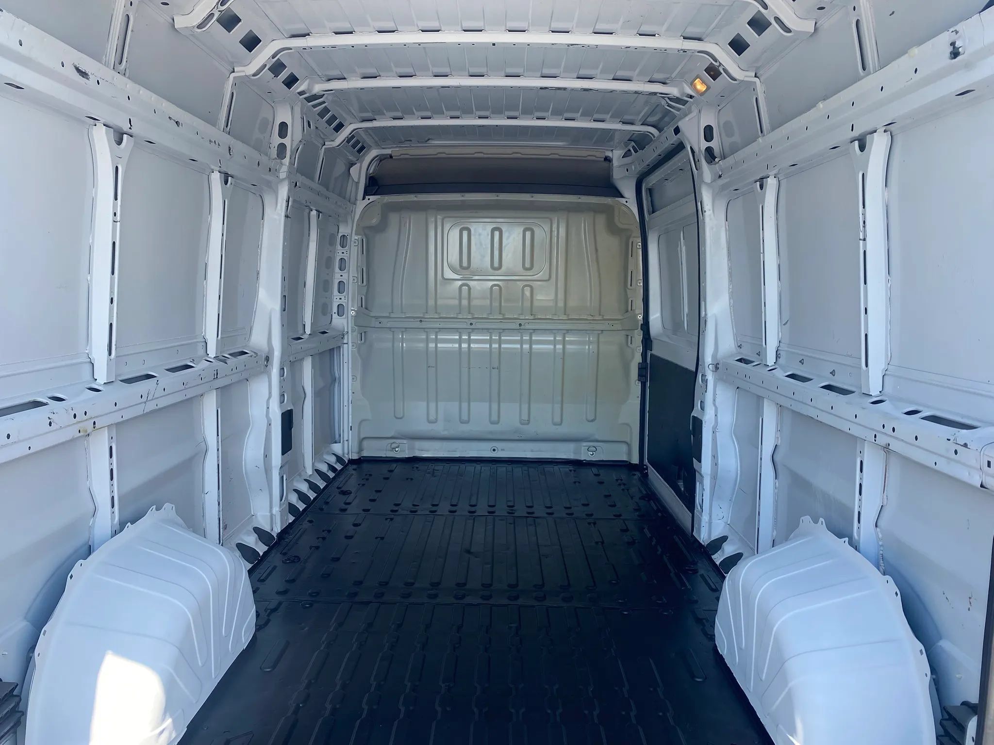 Used 2019 RAM ProMaster 2500 FWD image 24