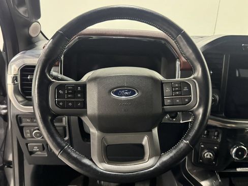 Used 2022 Ford F150 Lariat w/ Equipment Group 502A High AWD/4WD image 6