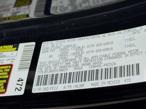 Certified 2025 Toyota Tacoma TRD Sport AWD/4WD image 35